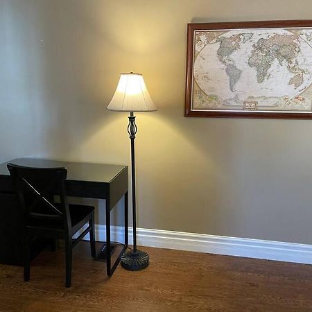 Cozy 2 Bedroom Home In Chatham - Left Side المظهر الخارجي الصورة