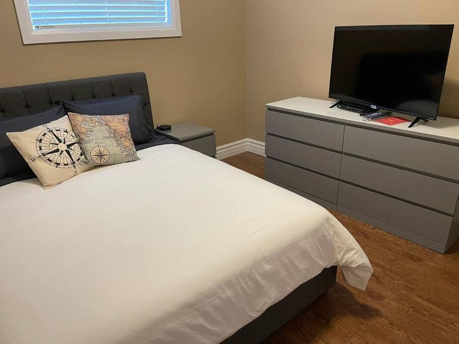 Cozy 2 Bedroom Home In Chatham - Left Side المظهر الخارجي الصورة